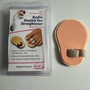 Budin Double Toe Straightener
Relieves Toe Pain